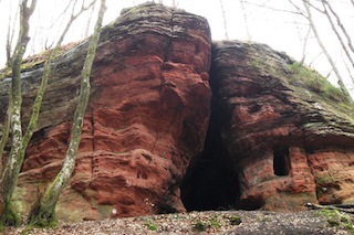 De Genovevahöhle. mooie grot en rotsformaties.