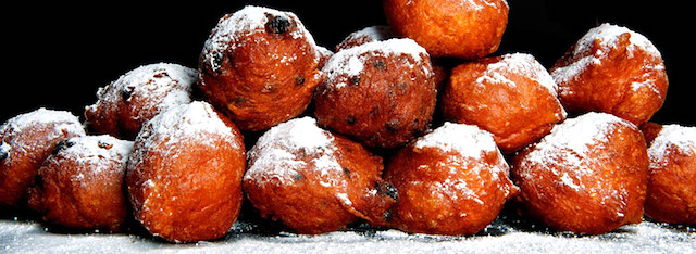 Oliebollen oliebol krentebol duitsland eifel jaarwisseling oud en nieuw 