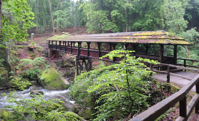 waterval watervallen wasserfal irrel duitsland eifel brug