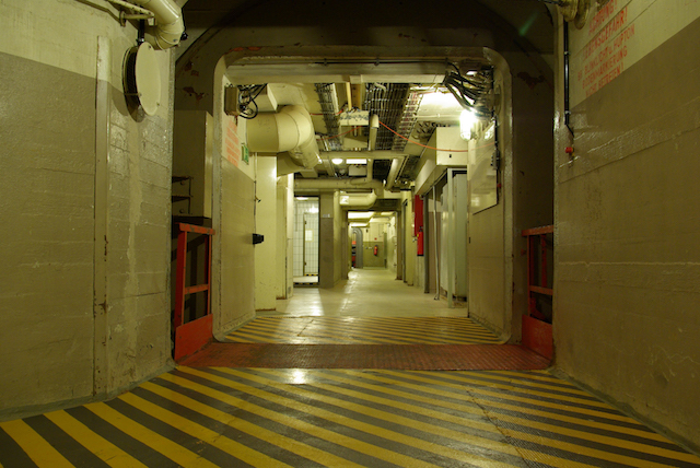 gang gangenstelsel bunker regierungsbunker eifel ahrtal duitsland