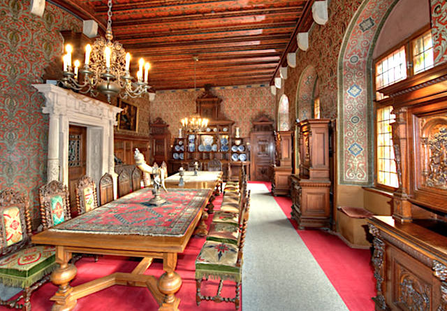 reichsburg kasteel burcht vertrek cochem duitsland eifel