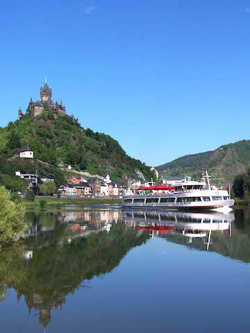 boottocht rondvaart boot moezel varen cochem reichsburg