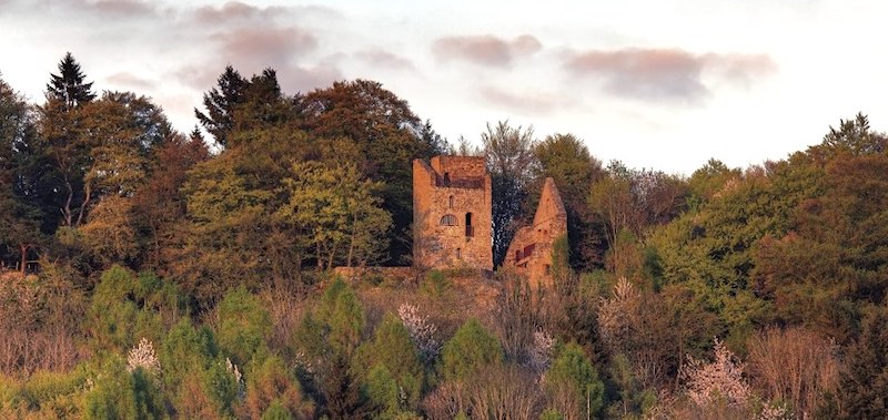 burcht ruïne eifel duitsland prümtal prümzurlay