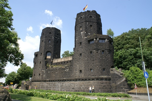 brug met museum in Remagen